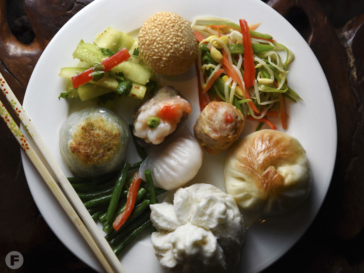 Chinese: Bo Lings
